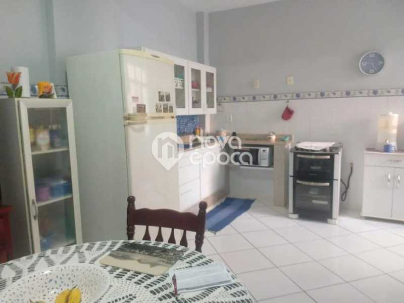 251cc2e024adf746c175a8729b69fb - 7