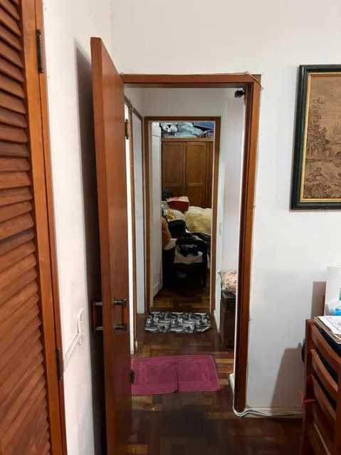 ad51d25d2ad82ec9b749da2f9c101c - 12