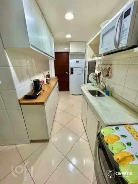 3f0fe54a275867d7736fda040972f2 - 3
