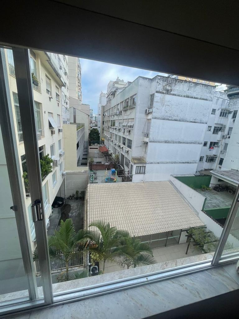 Foto 18 - 18