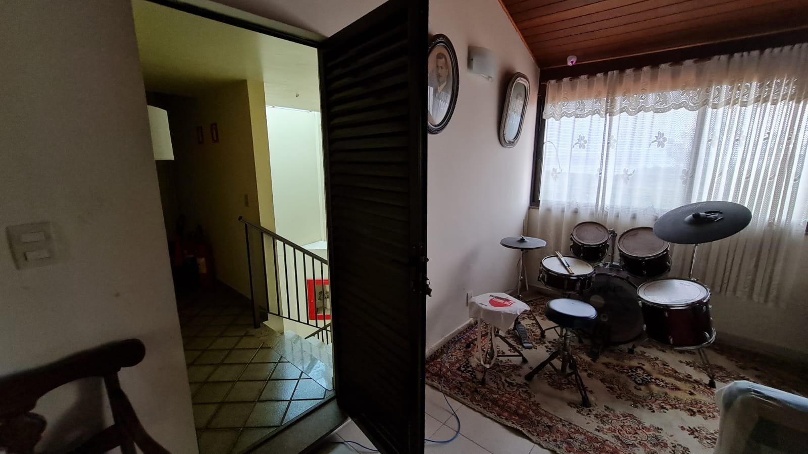 Foto 01 - 12