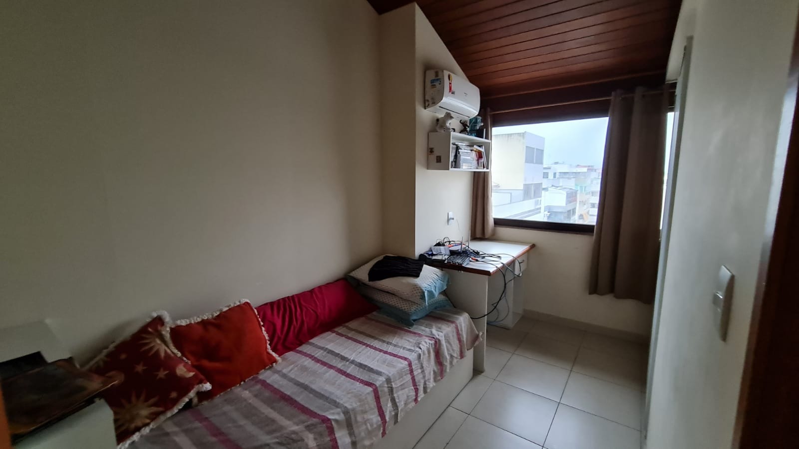 Foto 01 - 15