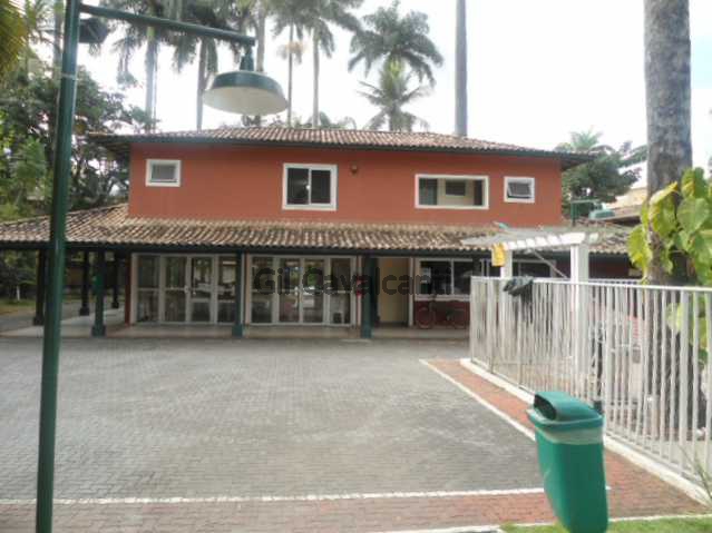 Condomínio - 4