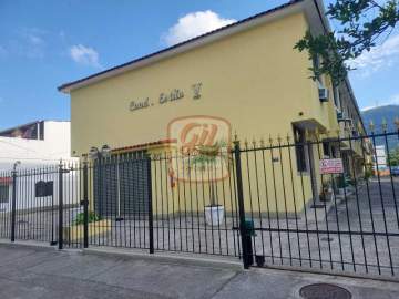 Ótima localização - Melhor lozalização do bairro, casa duplex em condomínio fechado 02 quartos - CSR1492