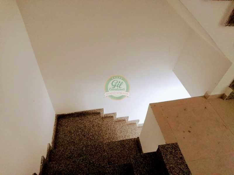 Acesso 2º Pavimento - 18