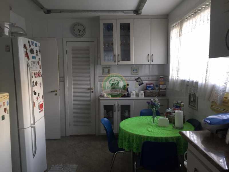 9b3456a6-4113-4d62-9ebc-657223 - 7