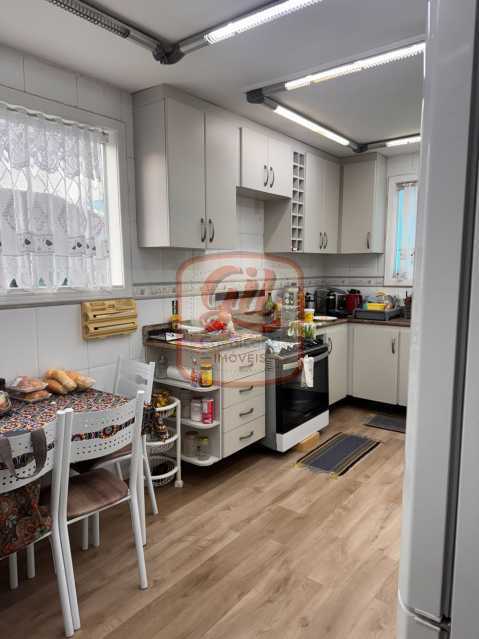 2a01a799-d4af-441b-ba7f-789f4b - 20