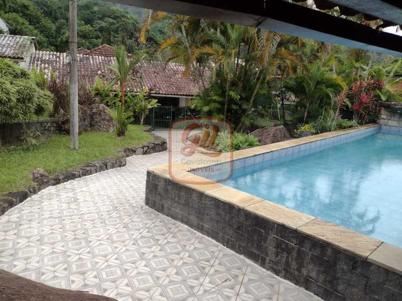 18cdb5eb-25b5-4809-84e1-2cd8d5 - 13