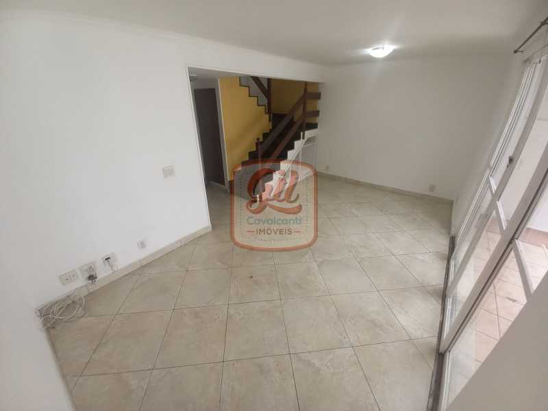 WhatsApp Image 2022-12-08 at 1 - 8