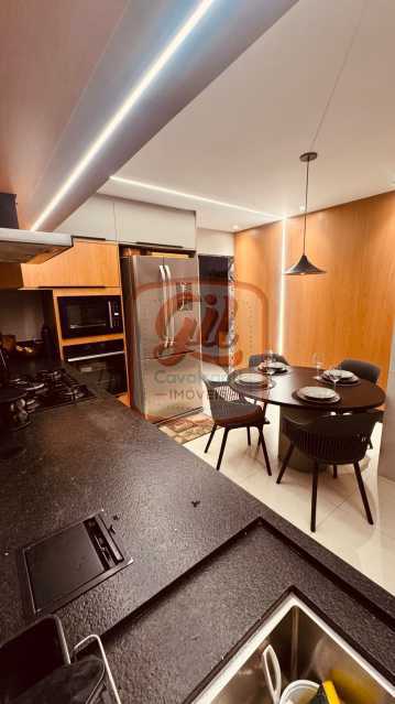 36d17be7-fd52-4d9e-a1a4-8638c5 - 10