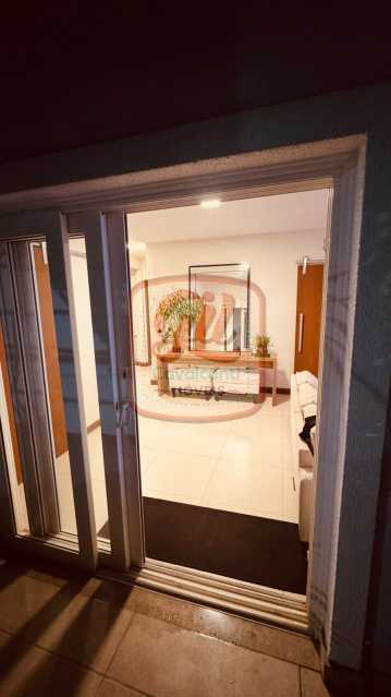 48027e58-eb8f-401f-9c18-e9b3ed - 26