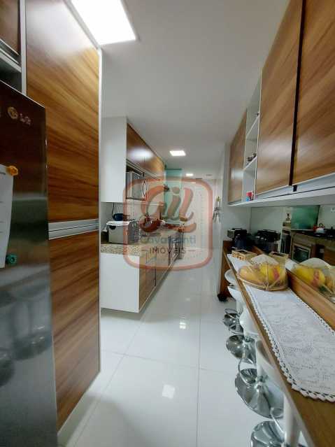 f4c7ffcd-b50c-4e13-93ba-c972eb - 11