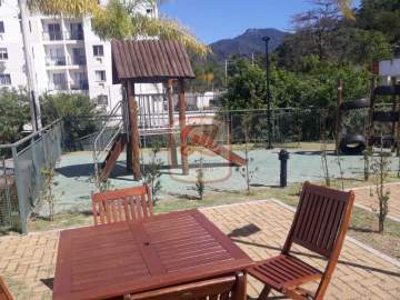 Apart. Arejado - Completo I - Taquara - 02 quartos - varanda - documentação 100% - AP2824