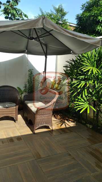 915b6c7c-58e0-41f6-9f31-02fc43 - 1