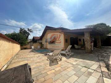 OPORTUNIDADE - Village Del Riposo, casa 03 quartos condominio fechado LINEAR , piscina e quintal - CS3253