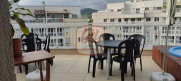 Ótima localização - Cobertura duplex, condomínio fechado, 03 qts, sendo 02 suítes, 01 vaga, próximo ao restaurante Jiló na Manteiga - CB0329