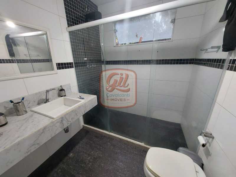 68b880a1-2ad8-4256-a532-dc5978 - 17