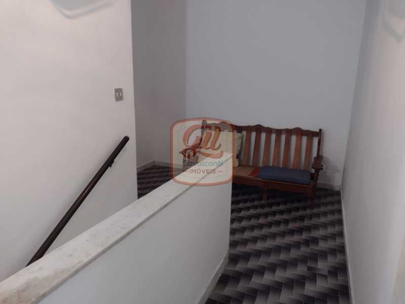 24098f48-4ee6-409f-8faf-101818 - 17