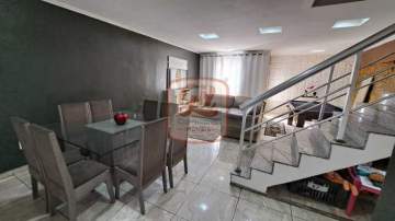 Casa duplex em condomínio, com 3 quartos, 1 suíte, piscina, área gourmet . - CS3313