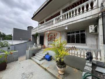 CASA DOCUMENTADA COM PISCINA E CHURRASQUEIRA - CS3362