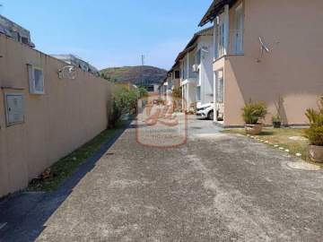 Ótima localização - CASA DUPLEX, 02 QUARTOS, CONDOMÍNIO. TAQUARA - RJ - CS3395