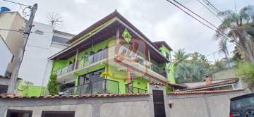 Ótima localização - casa triplex 03 quartos 01 suite 04 vagas - CS3516