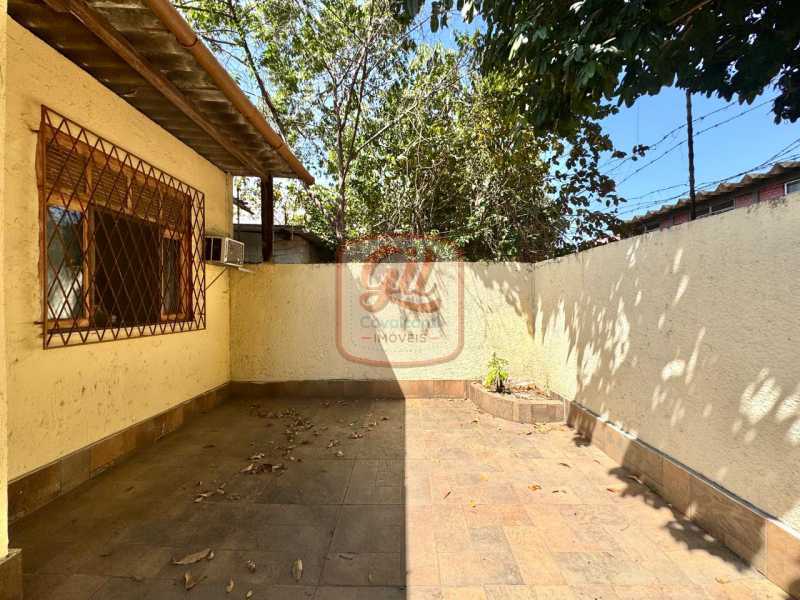 WhatsApp Image 2025-10-03 at 1 - 4