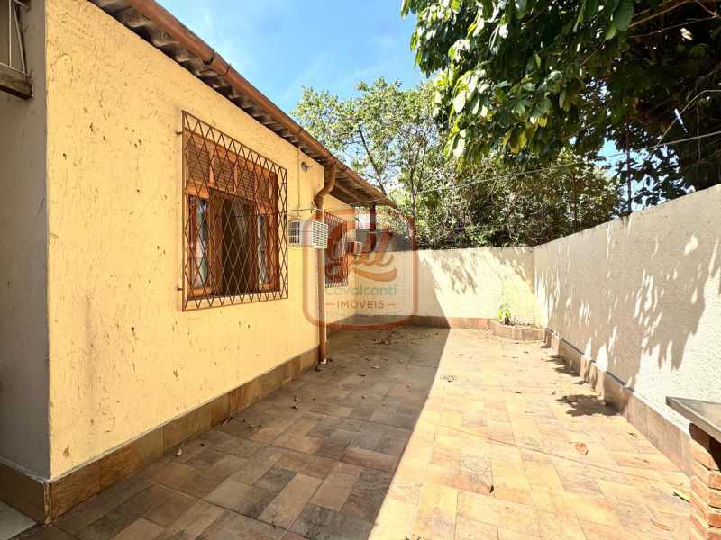 WhatsApp Image 2025-10-03 at 1 - 8