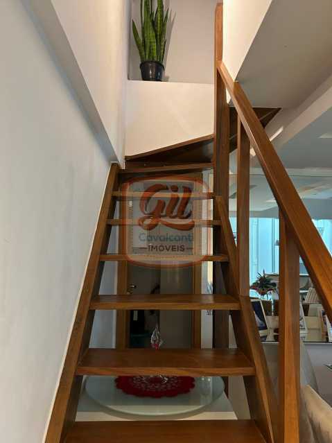 7039c062-63fc-4615-a784-72a88f - 19