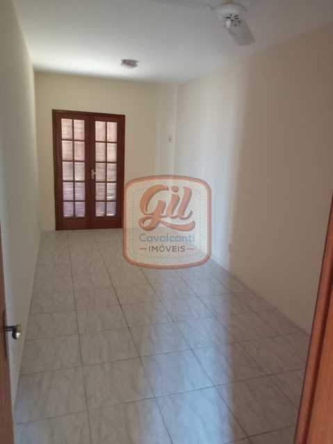 e3e439fb-a5e6-4300-9013-e90051 - 17