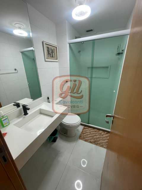 0475b46d-c4aa-4e1d-a0c3-22bfe8 - 18