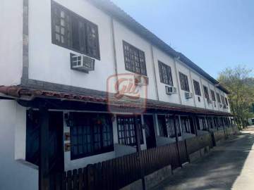 Fácil acesso! - Casa duplex condomínio fechado 02 quartos armários embutidos cozinha planejada 04 vagas - CS3606