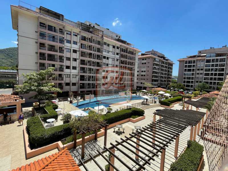 e8bc17dd-244f-46c0-b504-a8ff6d - 2