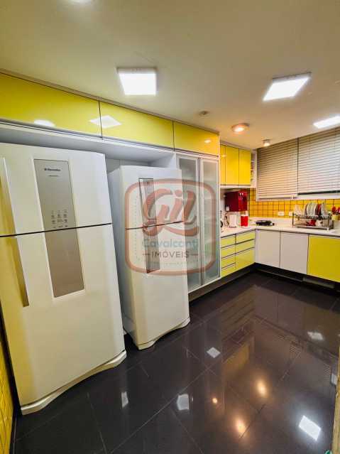 7009fb74-049a-4d41-9fc4-1a3f0b - 15