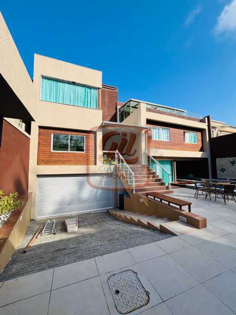 cdfc5a3a-edf9-4113-871f-6c2012 - 1