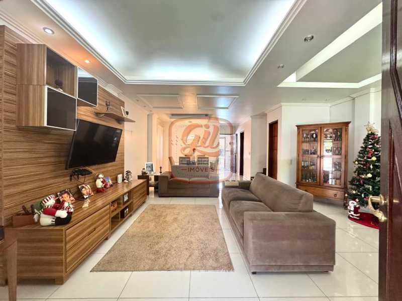 WhatsApp Image 2025-12-01 at 1 - 11