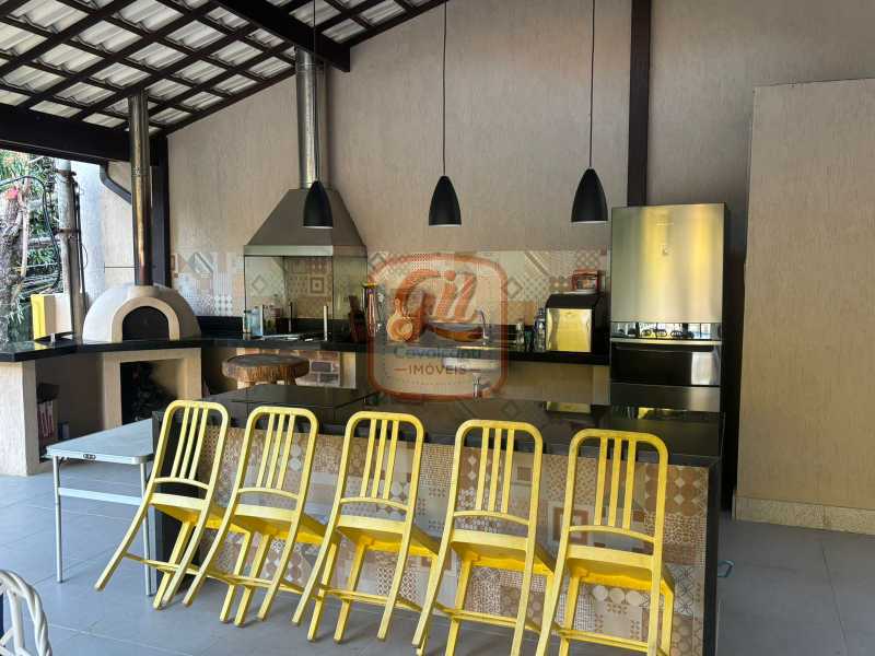 83fdefb9-b419-428f-8202-401feb - 4