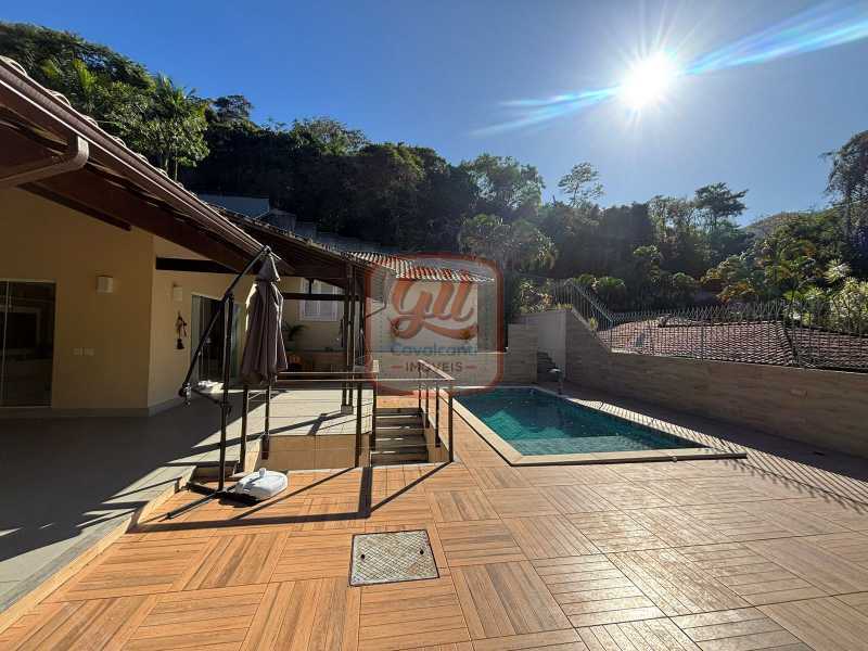 f3003c26-d790-42e2-8b38-b1b8bd - 3