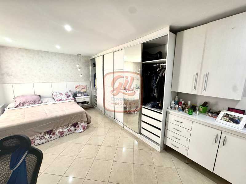 WhatsApp Image 2025-12-19 at 1 - 8