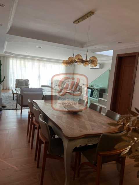 05ee9219-4c7f-4550-9c6e-42c377 - 4