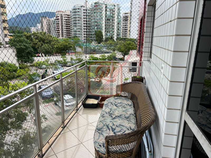 a3f6b4f8-ad91-4e9d-a01c-2ff825 - 7