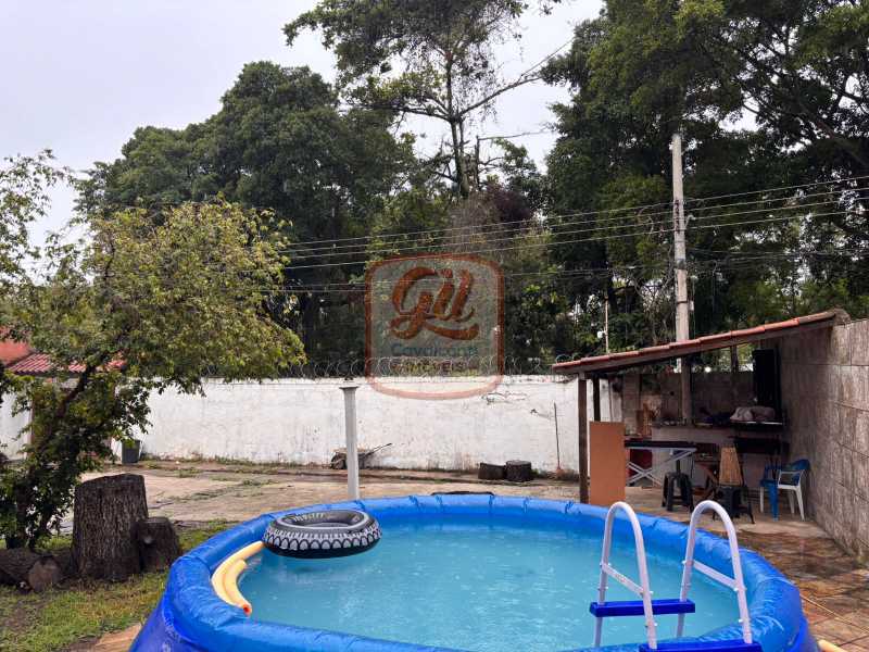 8e0b95f7-4bed-48ca-8f8f-3a6152 - 6