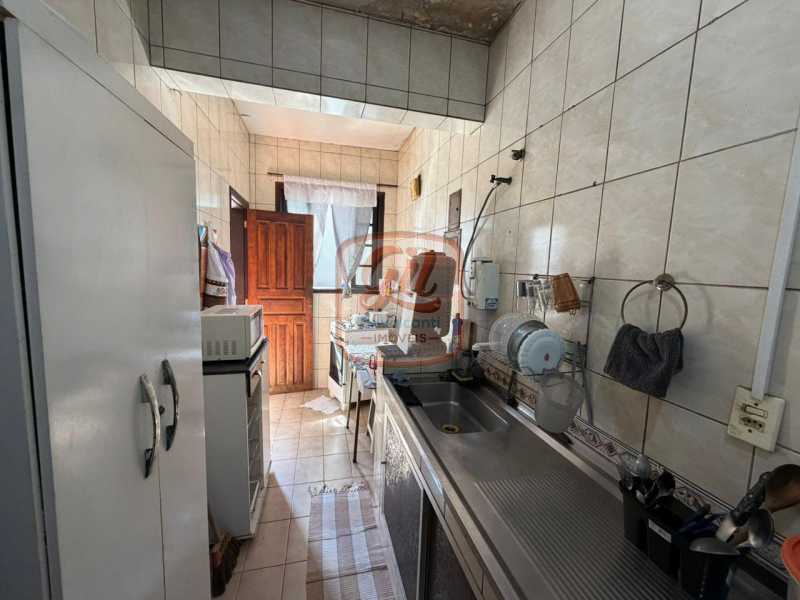 6a8dc0ef-4c7c-4dfb-abcd-94d3ea - 7