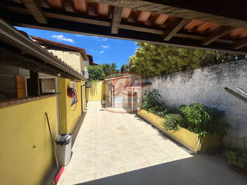 8cd7e5bb-5fa1-46b6-904d-4dd796 - 4