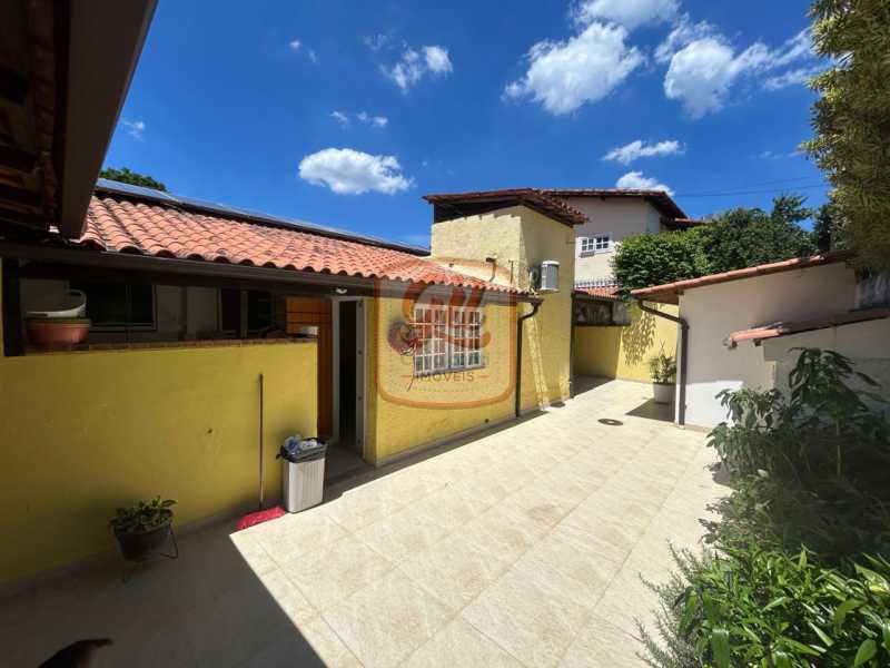 8590679c-a62b-4c3b-9ace-d24570 - 6