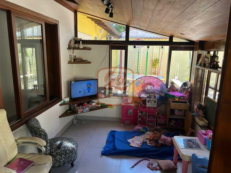 abcd1803-732c-43ad-a5b5-36054b - 9