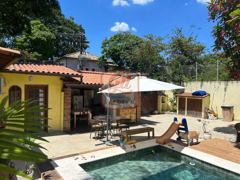 c782b502-ee89-4d7d-8bbb-27b541 - 1