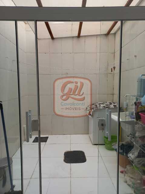 e449a40a-2e20-48a2-a0d1-d115d0 - 17