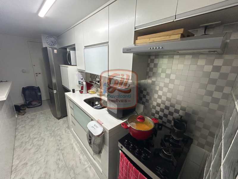 db740dc8-d60e-424c-b9d5-7b292d - 14