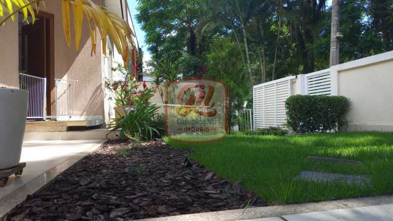 23bc09b9-4885-4a36-8c14-0a8f2f - 4